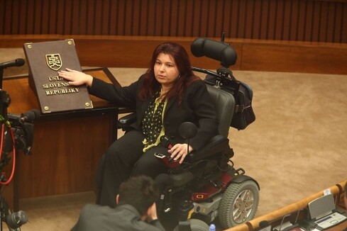 silvia shahzad.jpg
