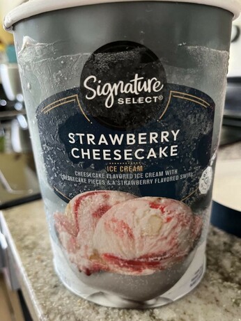 Signature Select Strawberry Cheesecake Review