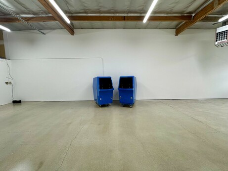 Galaxy game in a warehouse