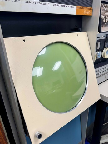 A type 340 display which was used for space travel
